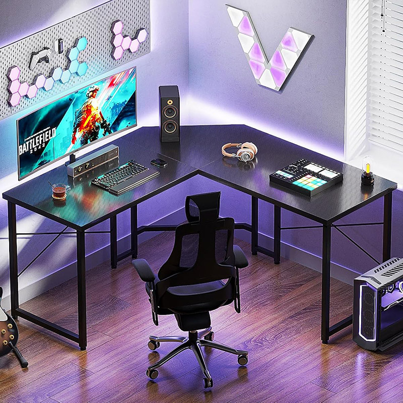 Gaming desk